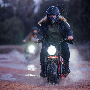 Alternative view of Coleman B200 Mini Bike